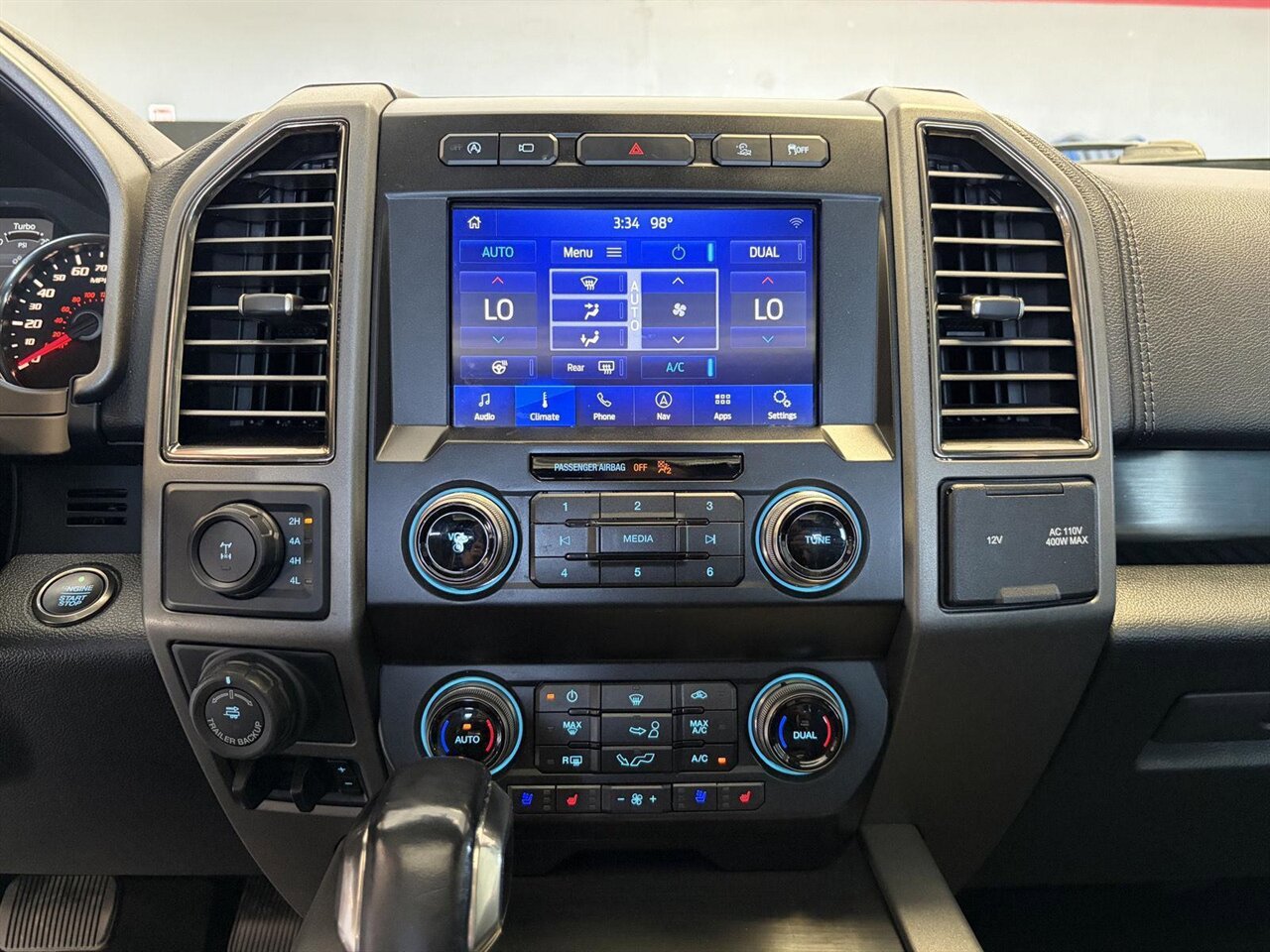 Used 2019 Ford F150 Raptor w/ Equipment Group 802A Luxury AWD/4WD image 26
