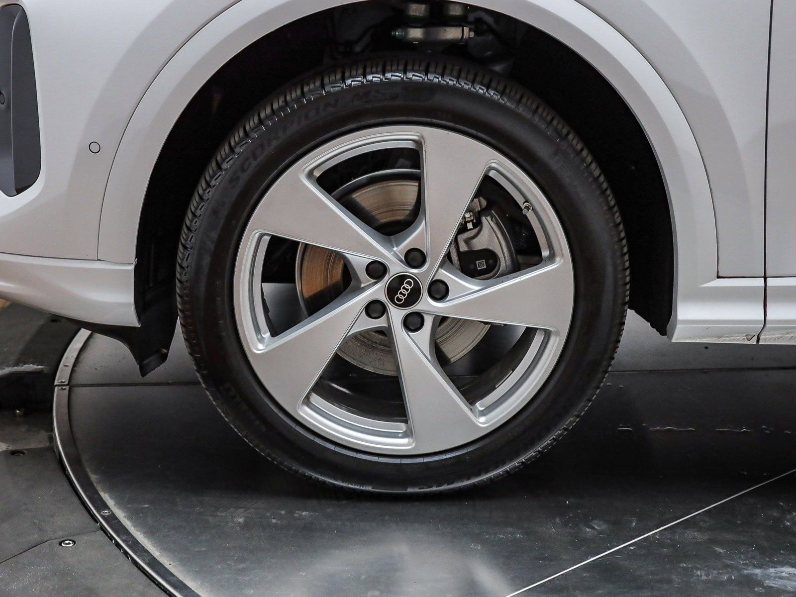 Certified 2025 Audi Q5 Premium Plus w/ Premium Plus image 12