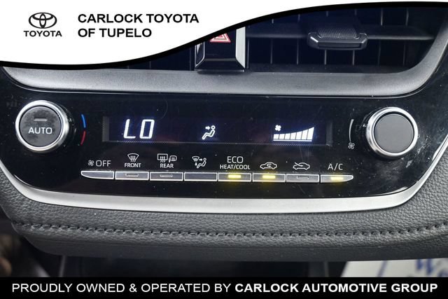 Used 2025 Toyota Corolla SE FWD image 29