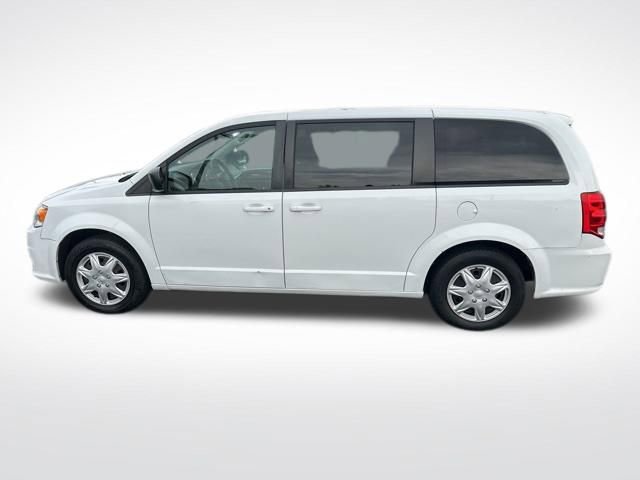 Used 2018 Dodge Grand Caravan SE w/ UConnect Hands-Free Group FWD image 2