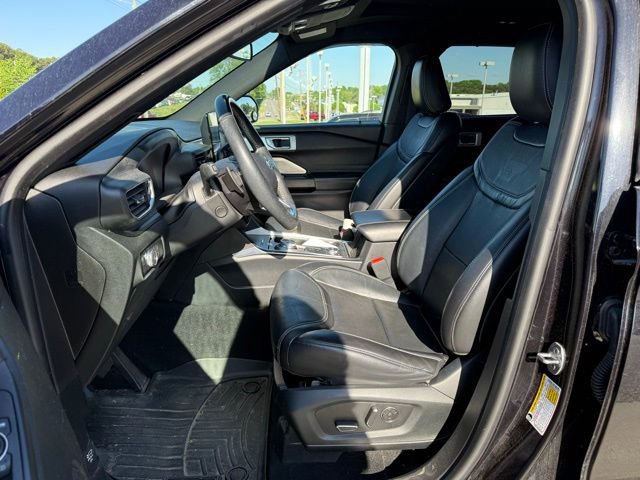 Used 2020 Ford Explorer ST w/ ST Street Pack image 21