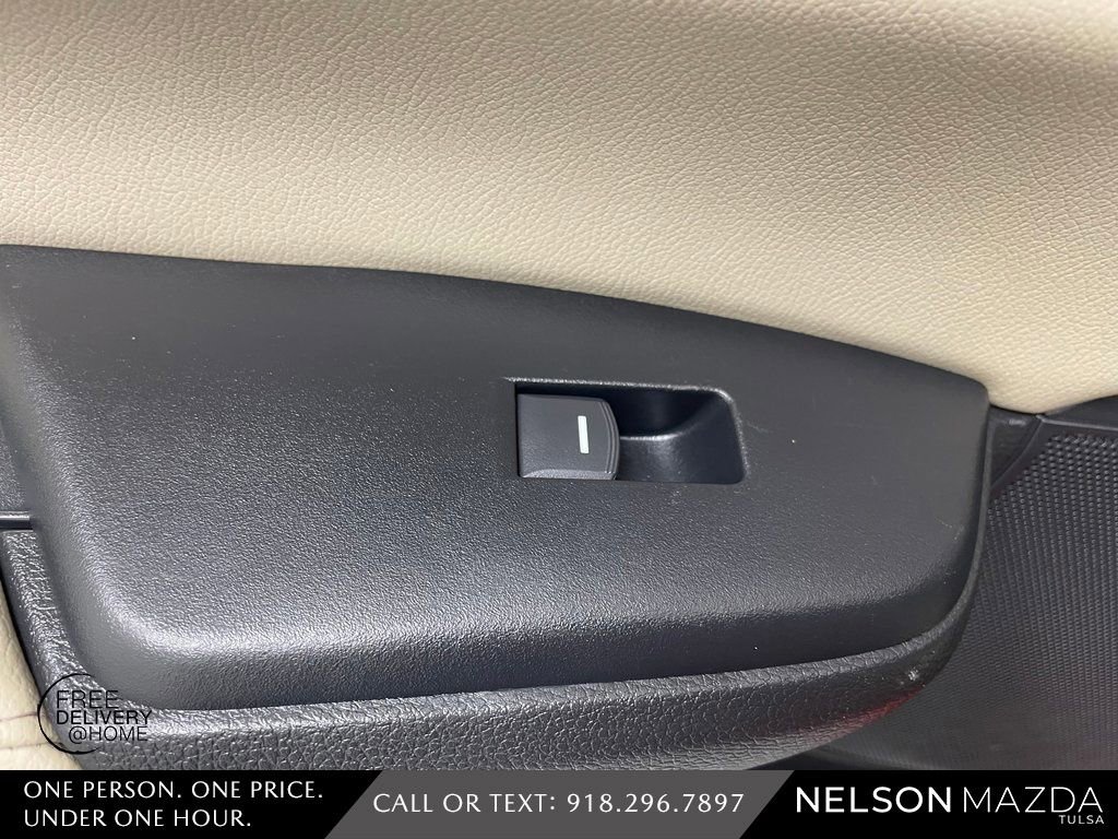 Used 2019 Honda CR-V Touring image 38