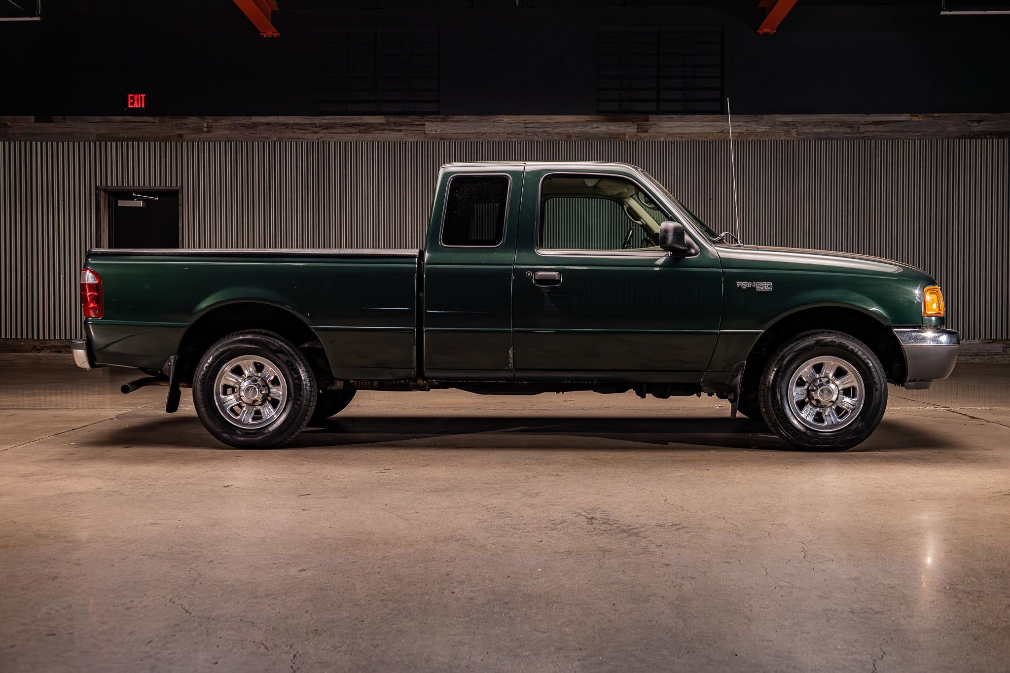 Used 2003 Ford Ranger XLT image 10