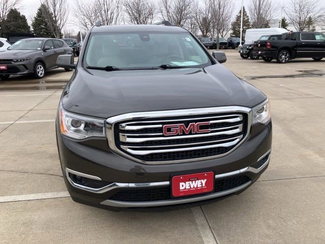 Used 2019 GMC Acadia SLT w/ LPO, Cargo Package image 2