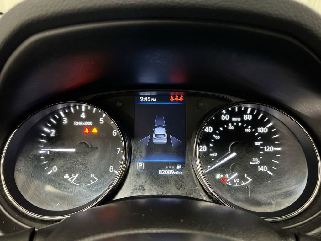 Used 2021 Nissan Rogue Sport S image 12