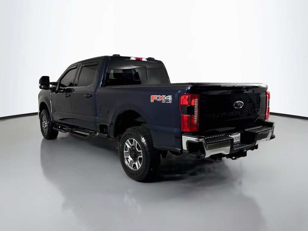 Used 2024 Ford F350 Lariat w/ FX4 Off-Road Package AWD/4WD image 8