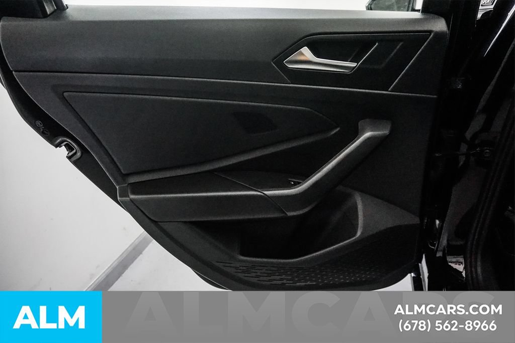 Used 2025 Volkswagen Jetta Sport FWD image 45