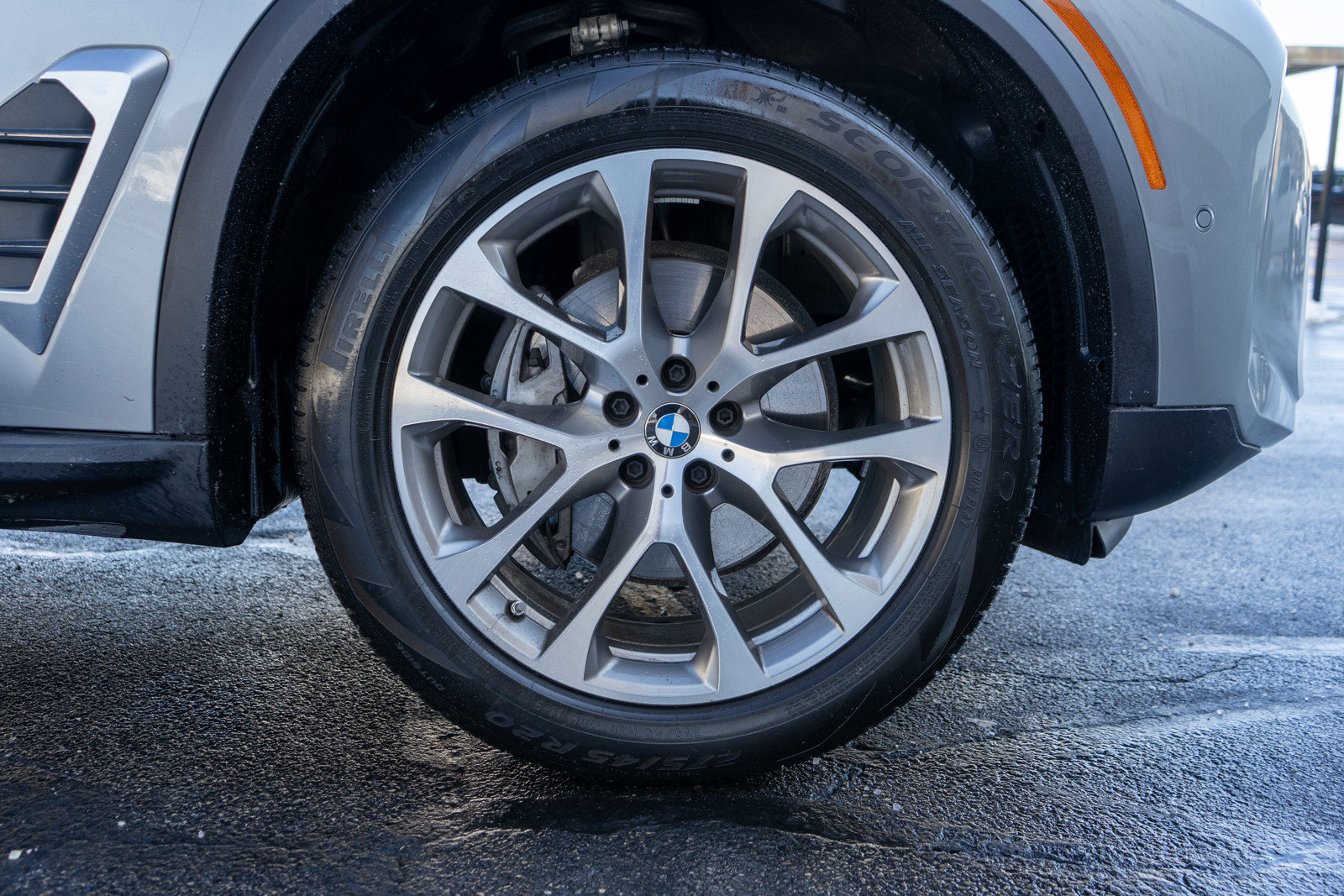 Used 2026 BMW X5 xDrive40i AWD/4WD image 13