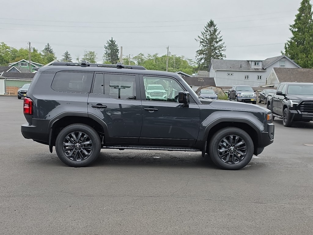 New 2027 Toyota Land Cruiser AWD/4WD image 7