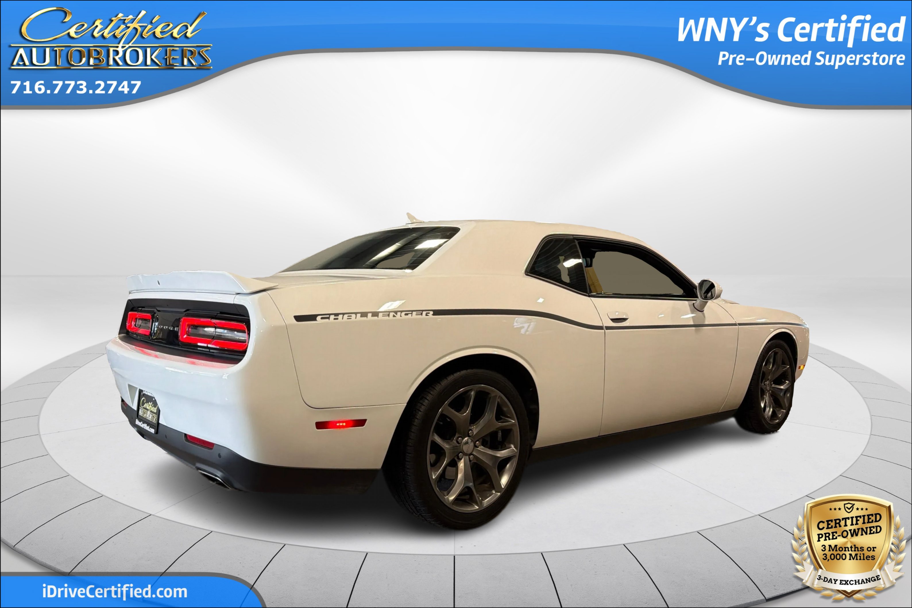 Used 2016 Dodge Challenger SXT Plus RWD image 6