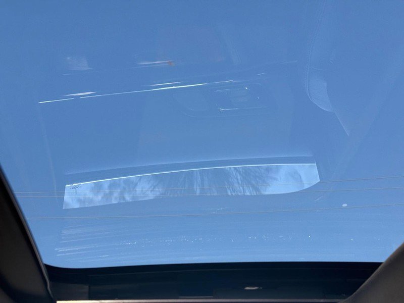 Used 2014 Lincoln MKS 4dr Sdn 3.7L AWD w/ Equipment Group 101A image 12