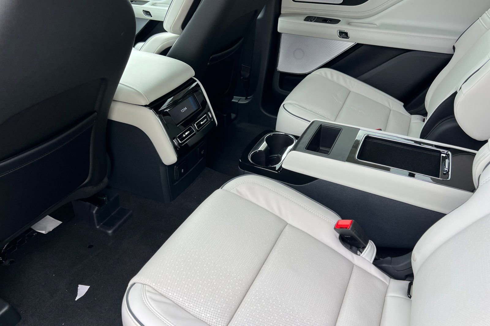 New 2025 Lincoln Aviator Black Label image 10