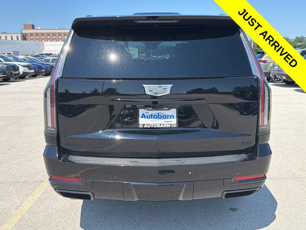 Used 2025 Cadillac Escalade Sport w/ LPO, ONYX Package AWD/4WD image 5