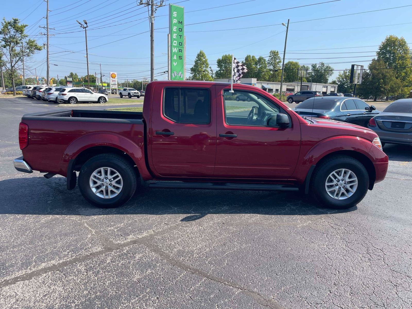 Used 2019 Nissan Frontier SV RWD image 10