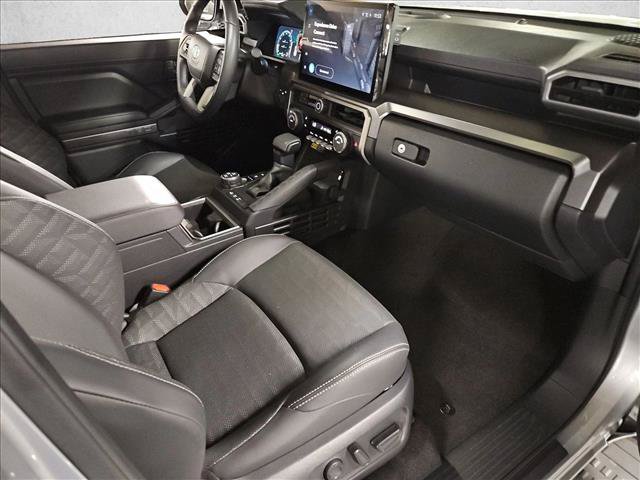 Used 2025 Toyota 4Runner TRD Off-Road Premium w/ Tow Technology Package AWD/4WD image 22