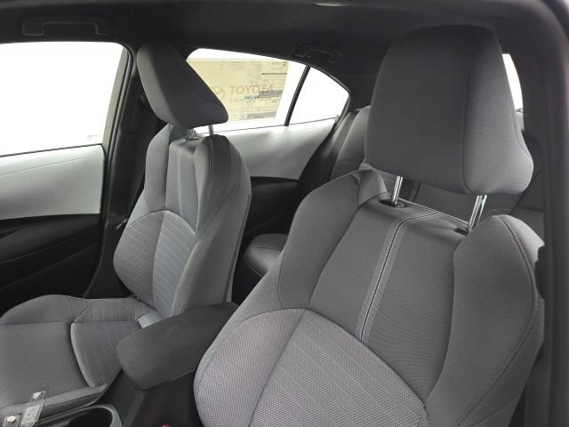 New 2026 Toyota Corolla SE FWD image 18
