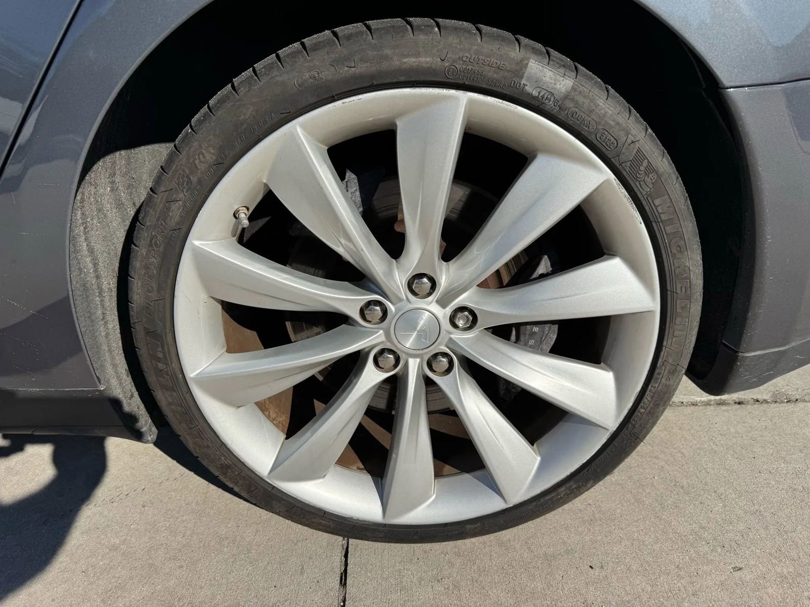 Used 2013 Tesla Model S Sedan 4D image 13