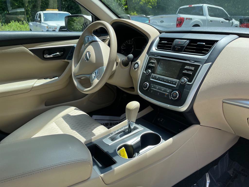 Used 2016 Nissan Altima 2.5 S w/ Power Driver Seat Package FWD image 40
