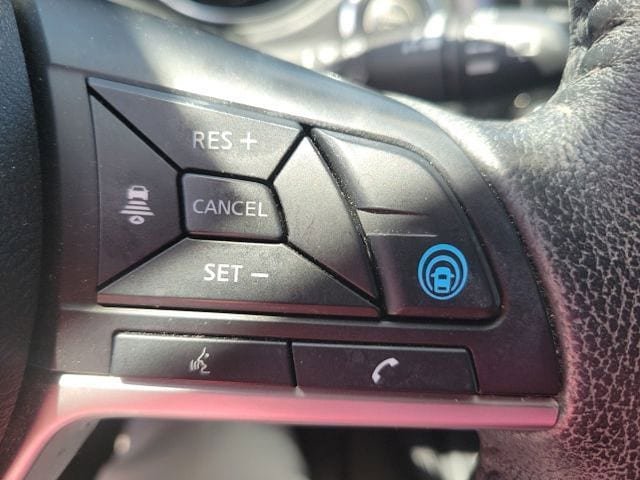 Used 2019 Nissan Rogue SL w/ Premium Package FWD image 15