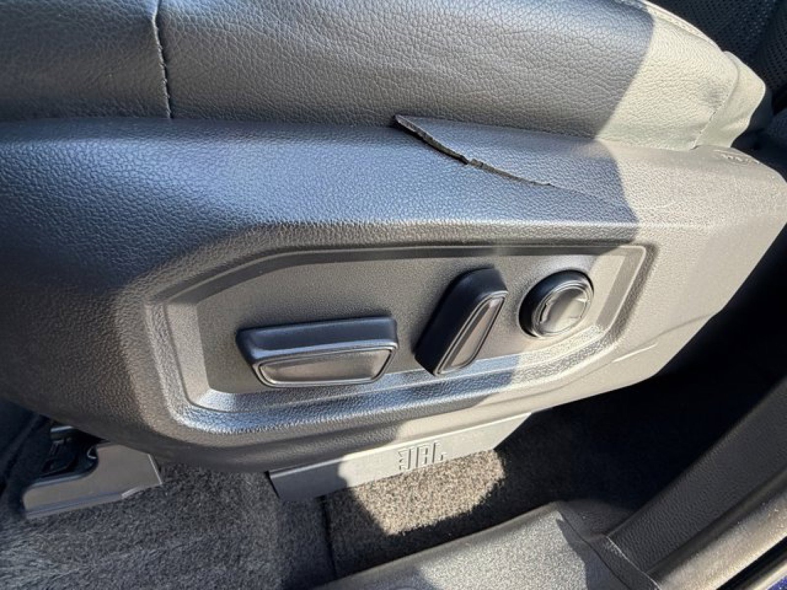 Used 2024 Toyota Tundra Limited image 11