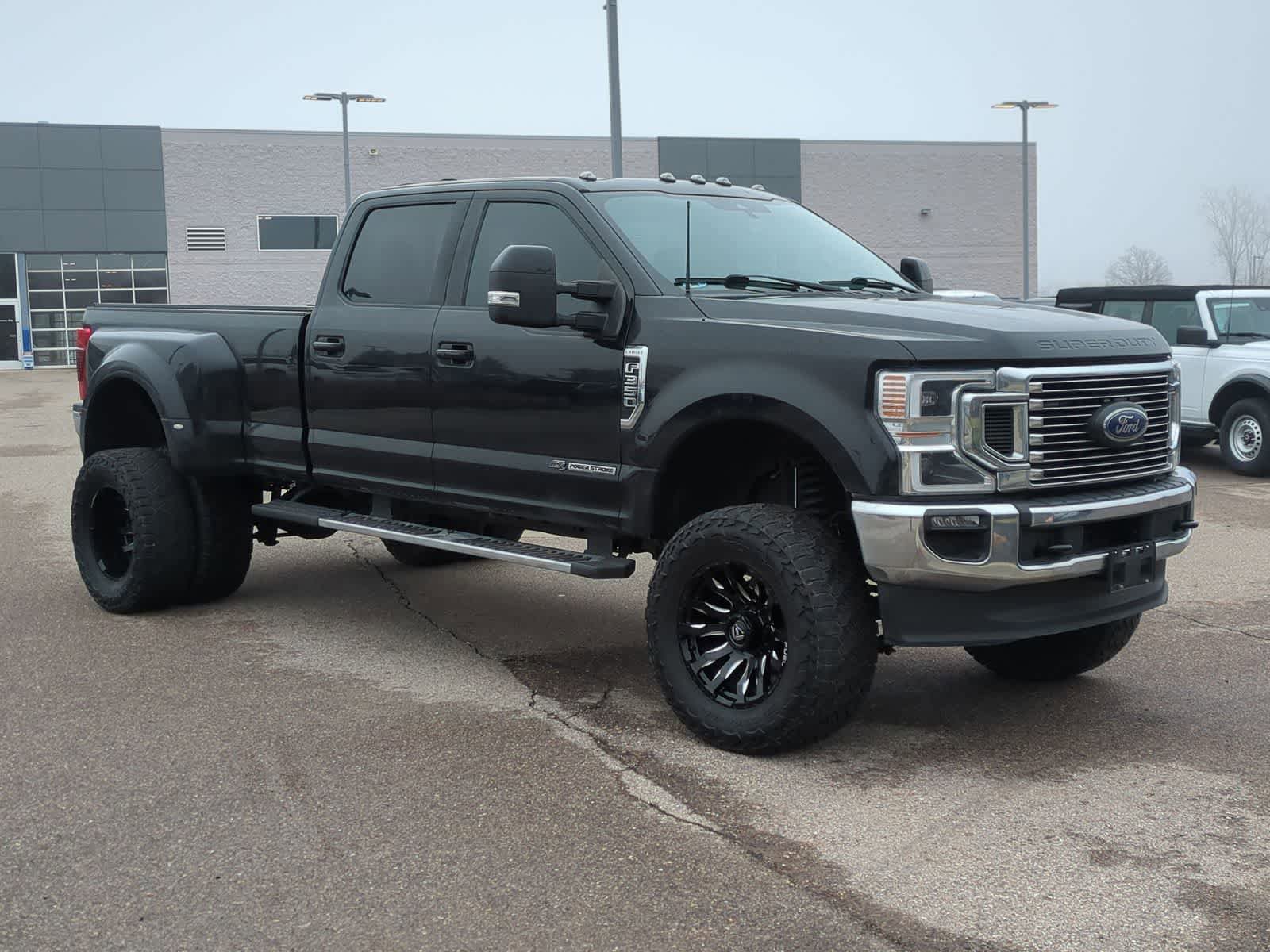 Used 2022 Ford F350 Lariat w/ Lariat Ultimate Package video 2