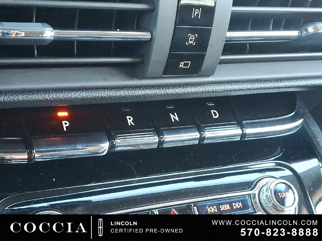 Used 2022 Lincoln Corsair AWD w/ Equipment Group 101A image 14