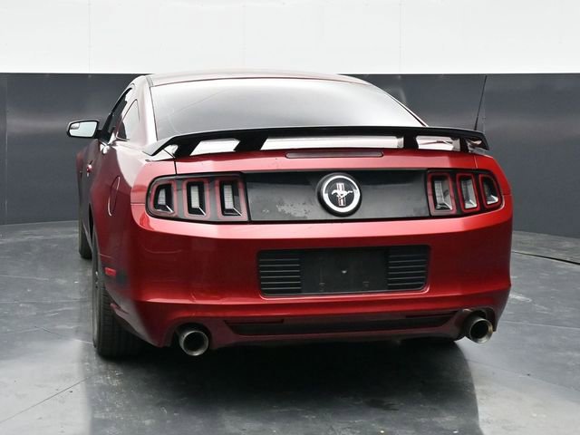 Used 2014 Ford Mustang Coupe RWD image 6