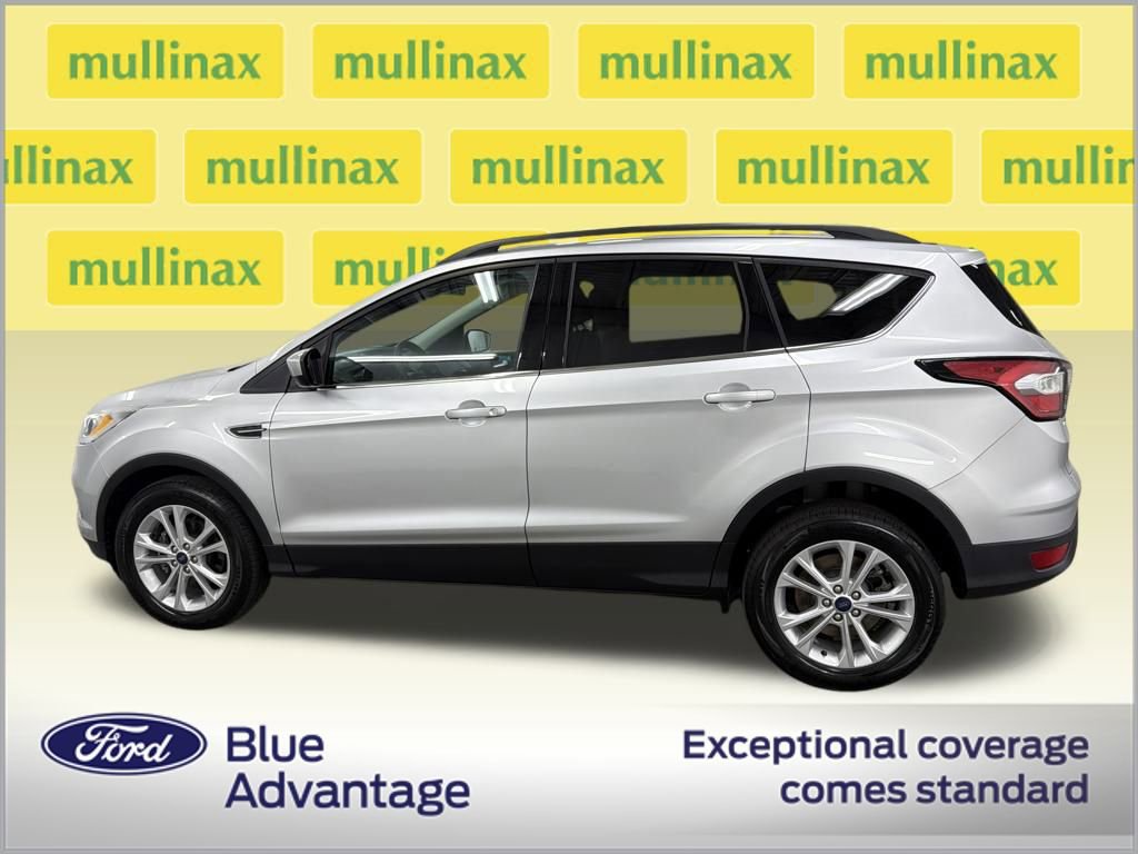 Certified 2017 Ford Escape SE w/ Equipment Group 201A image 11