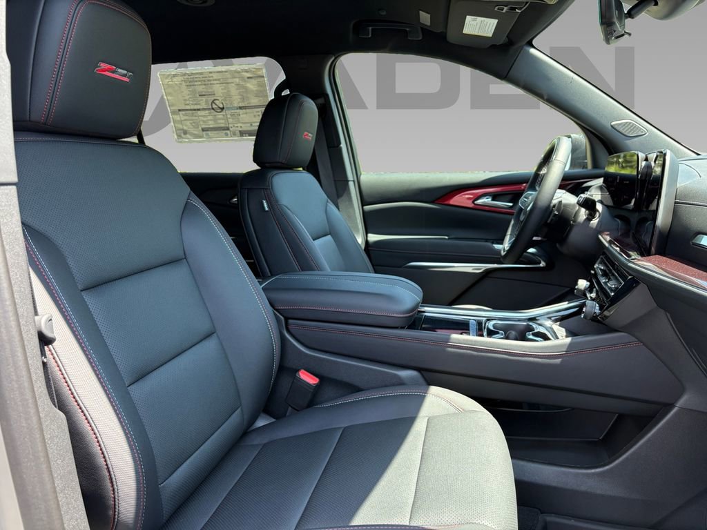 New 2026 Chevrolet Traverse Z71 w/ Enhanced Driving Package AWD/4WD image 9