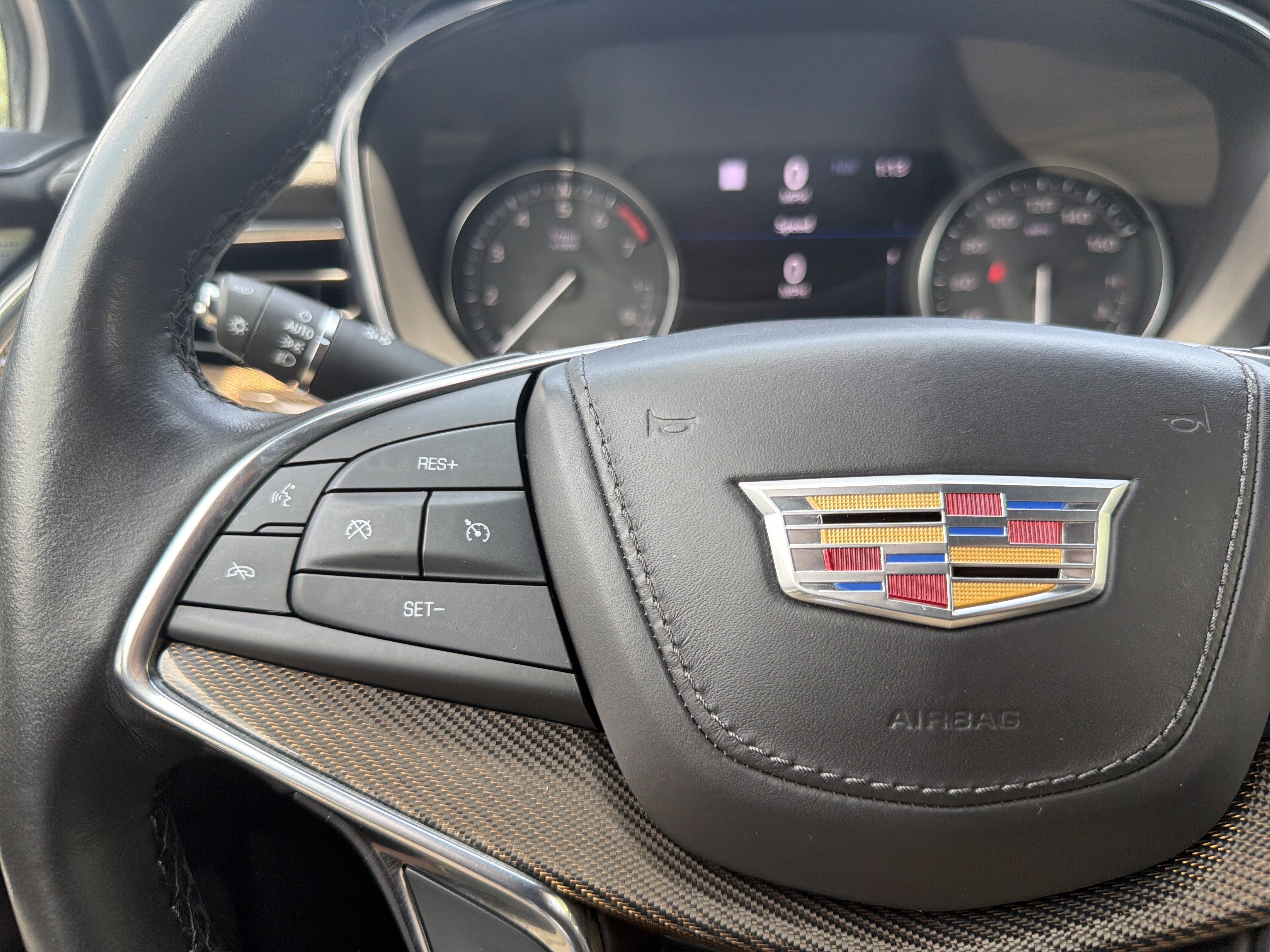 Certified 2022 Cadillac XT5 Premium Luxury w/ Platinum Package FWD image 27