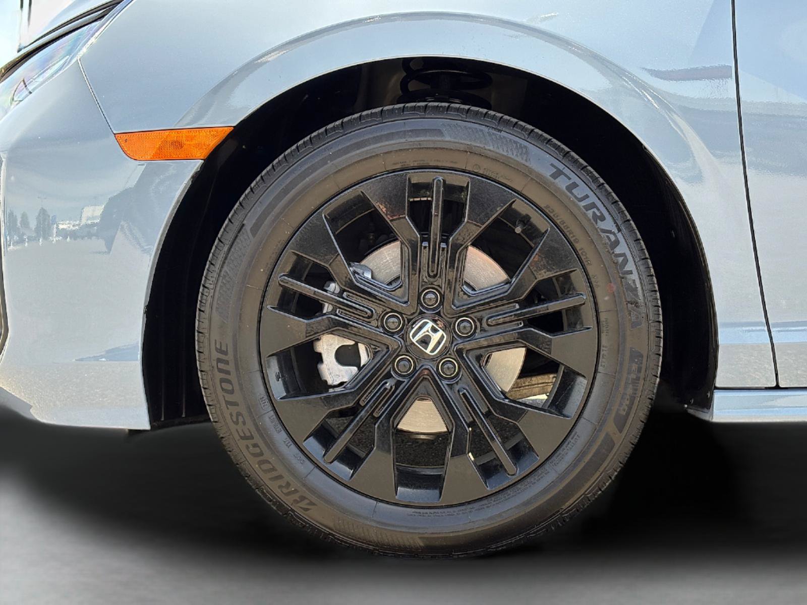 Certified 2025 Honda Odyssey Sport-L image 12