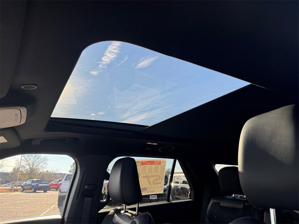 New 2026 Ford Explorer ST w/ Sun And Sound Package image 22
