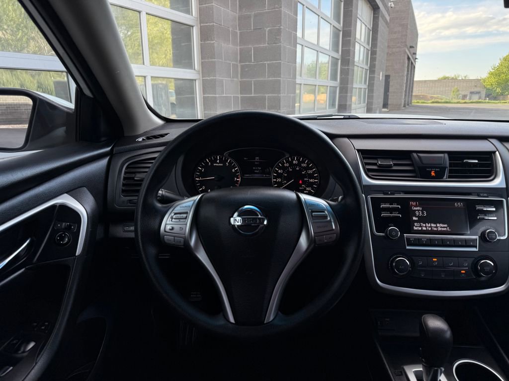 Used 2016 Nissan Altima 2.5 S w/ Power Driver Seat Package FWD image 33