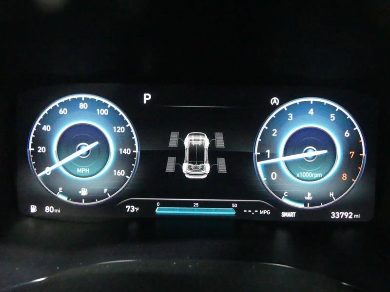 Used 2023 Hyundai Santa Fe SEL w/ Premium Package AWD/4WD image 32