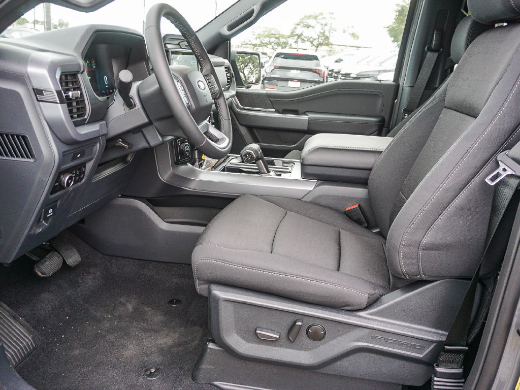 New 2026 Ford F150 XLT w/ Equipment Group 302A MID AWD/4WD image 17