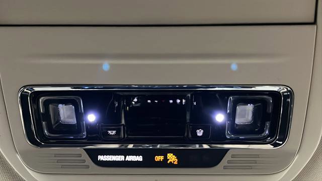 Used 2024 Lincoln Corsair AWD image 15