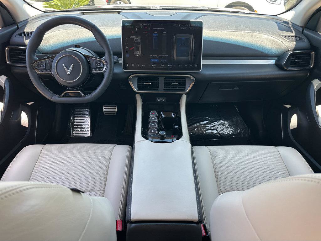 Used 2023 VinFast VF 8 Plus AWD/4WD image 4