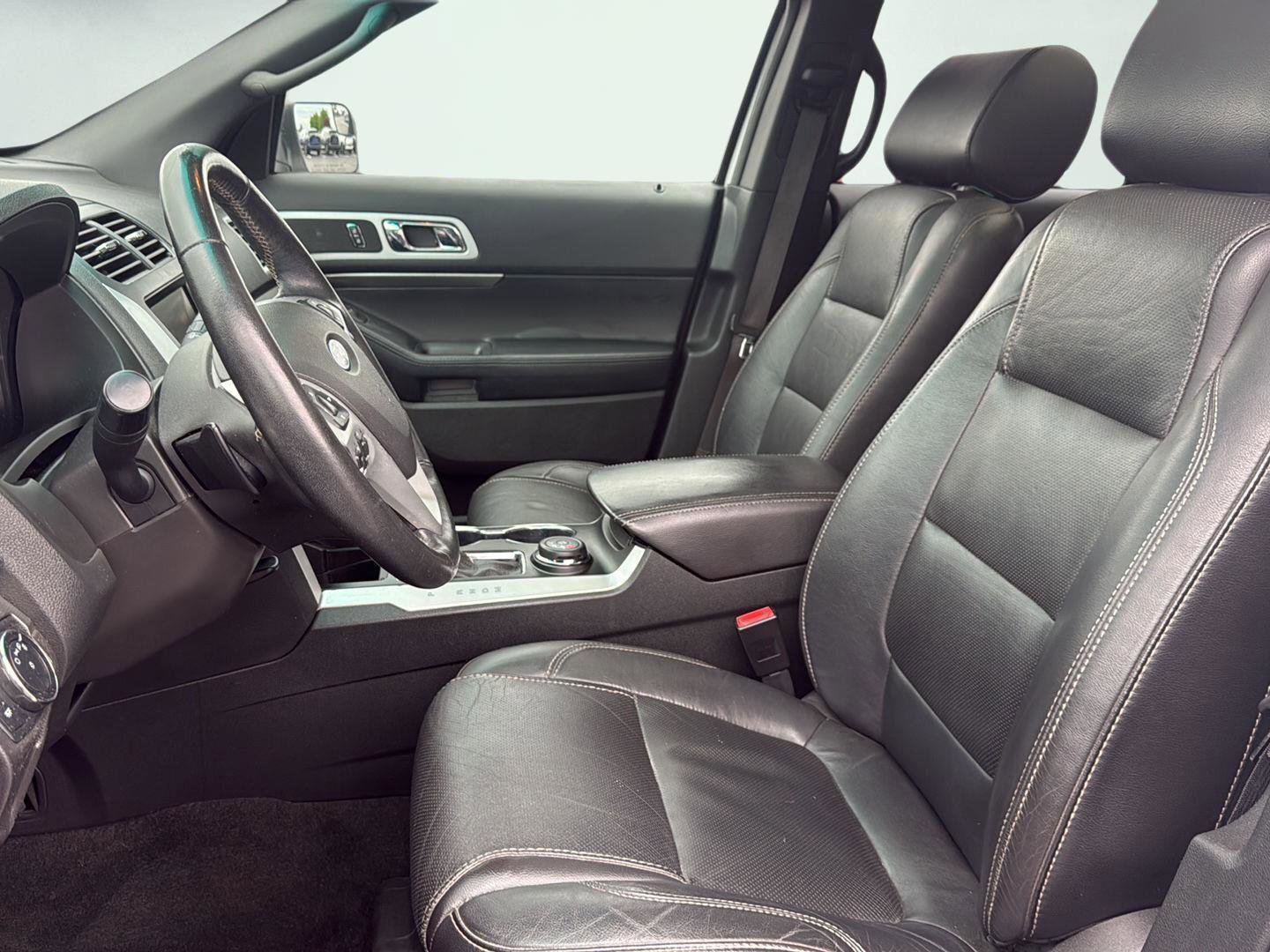Used 2015 Ford Explorer Sport AWD/4WD image 10