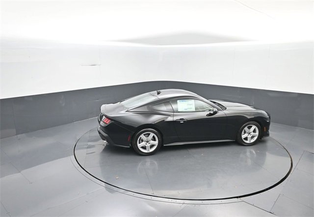 New 2026 Ford Mustang Coupe image 24