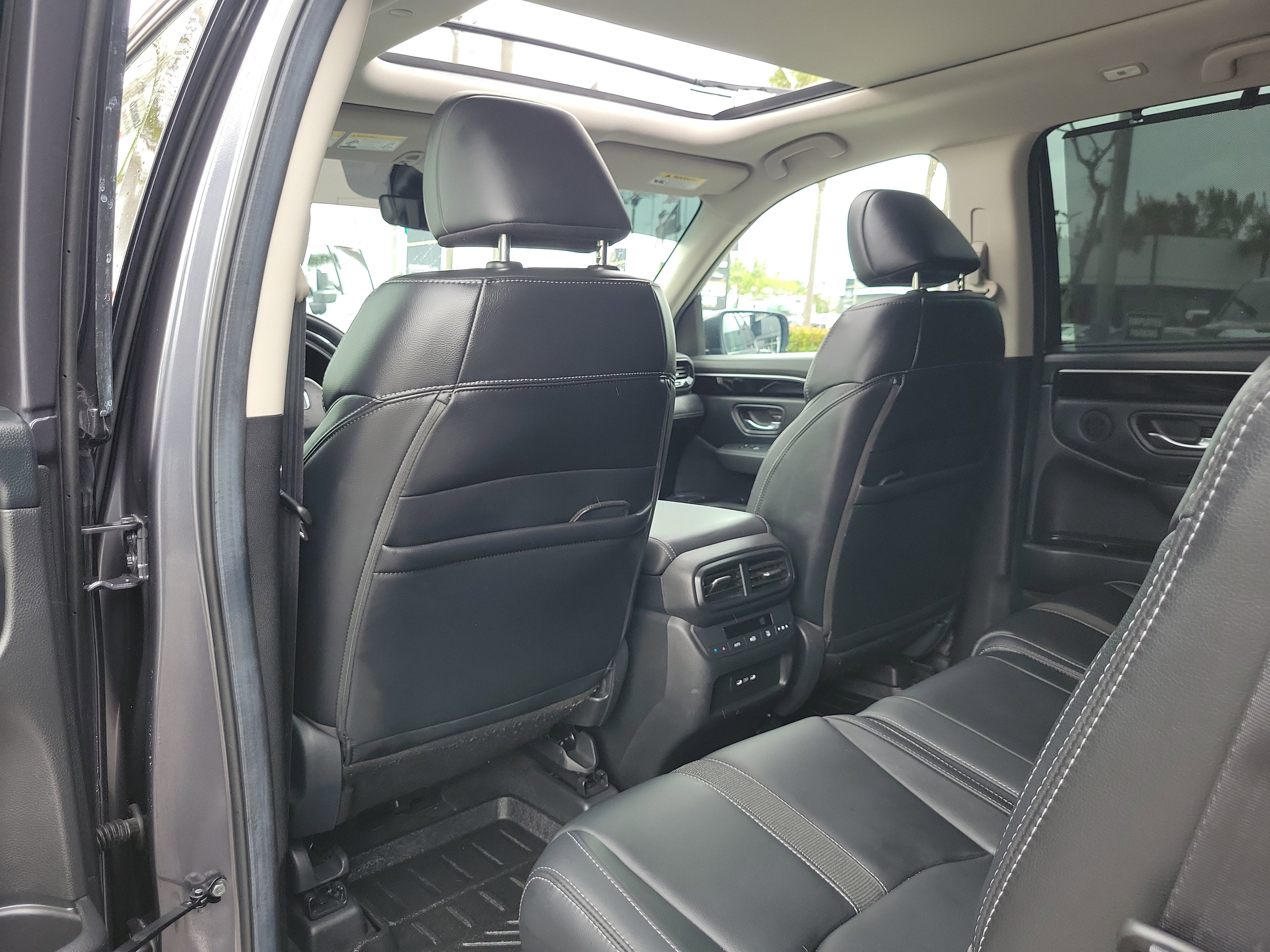 Used 2024 Honda Pilot Touring image 15