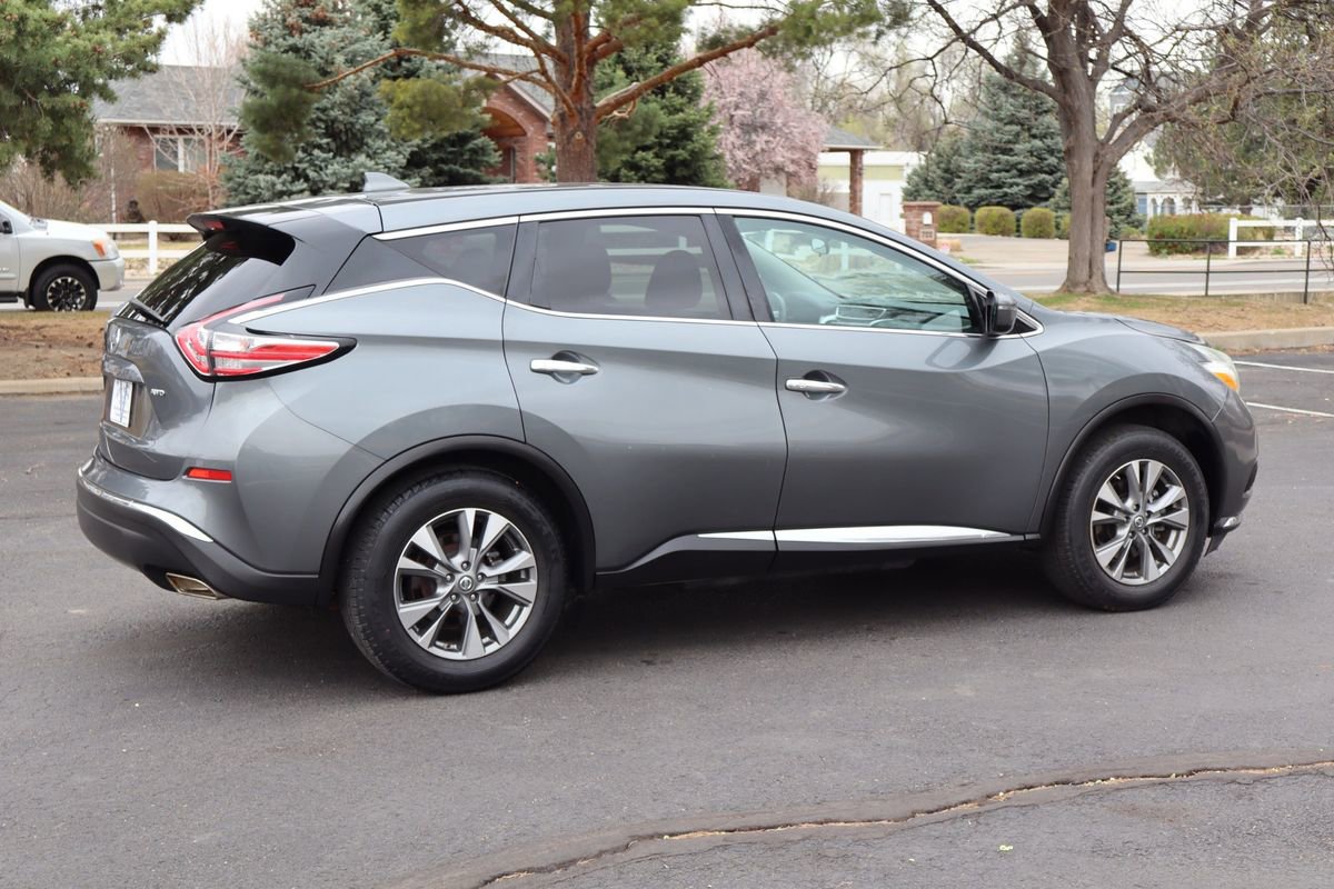 Used 2016 Nissan Murano S AWD/4WD image 4