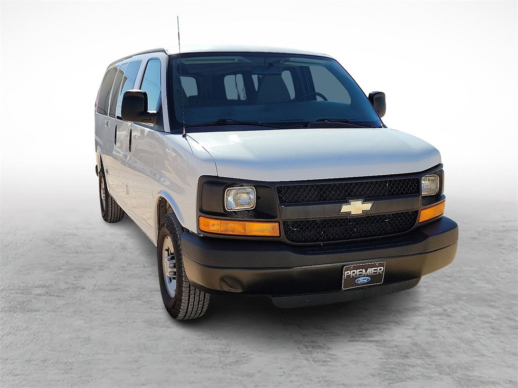 Used 2014 Chevrolet Express 2500 LS image 2