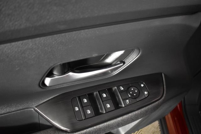 Certified 2025 Nissan Kicks SV w/ SV Premium Package AWD/4WD image 8