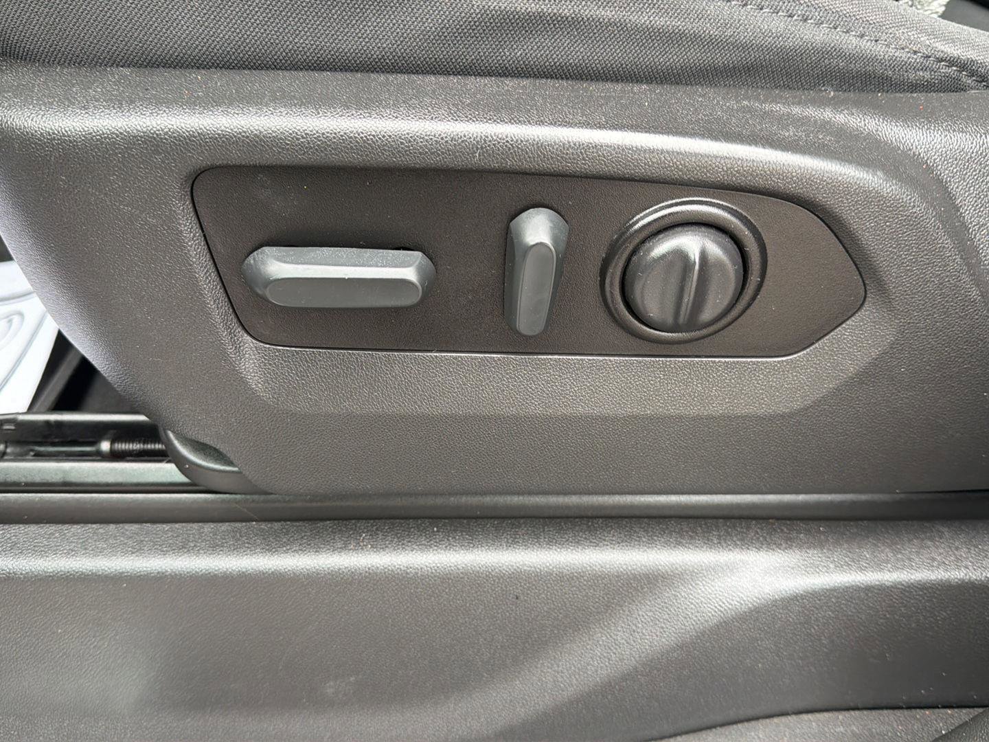 Used 2021 GMC Sierra 1500 Elevation w/ X31 Off-Road Package image 28