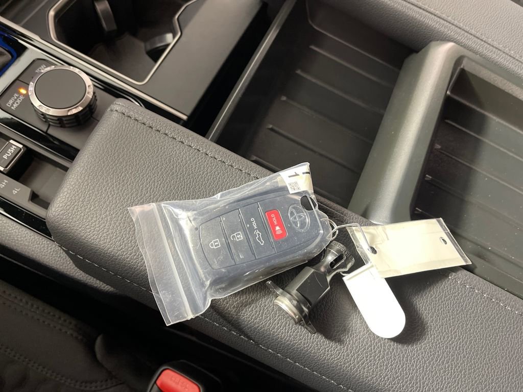 New 2026 Toyota Tundra SR5 image 24