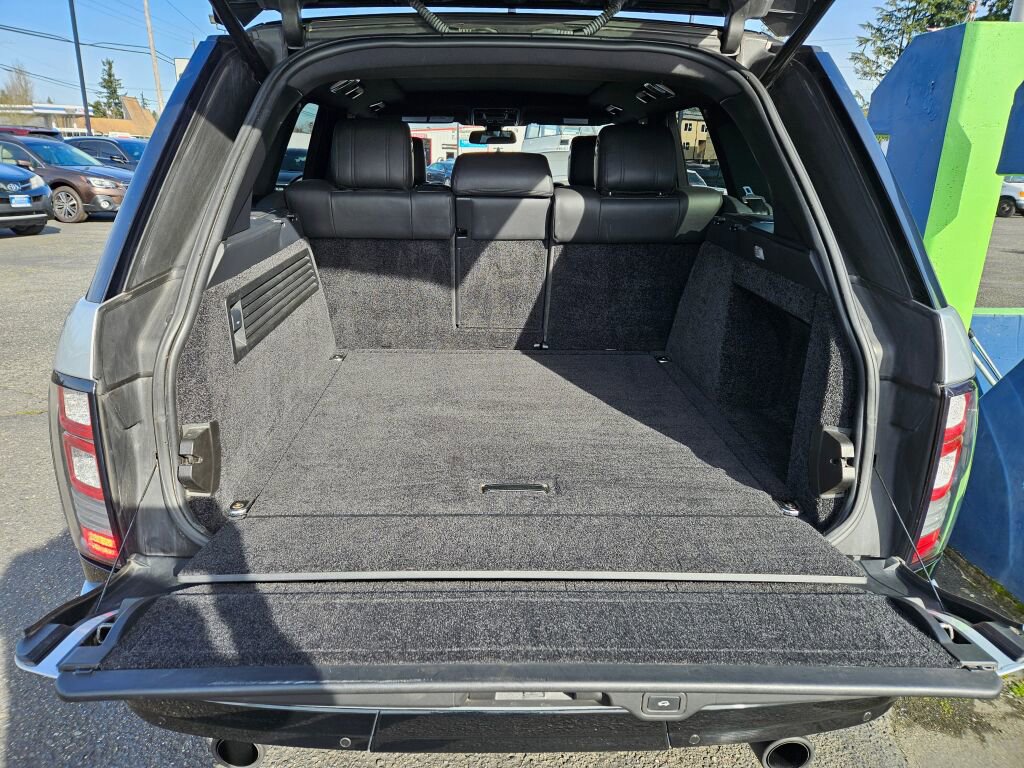 Used 2016 Land Rover Range Rover Supercharged image 10