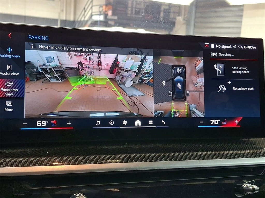 Used 2025 BMW X5 M60i w/ Executive Package image 15