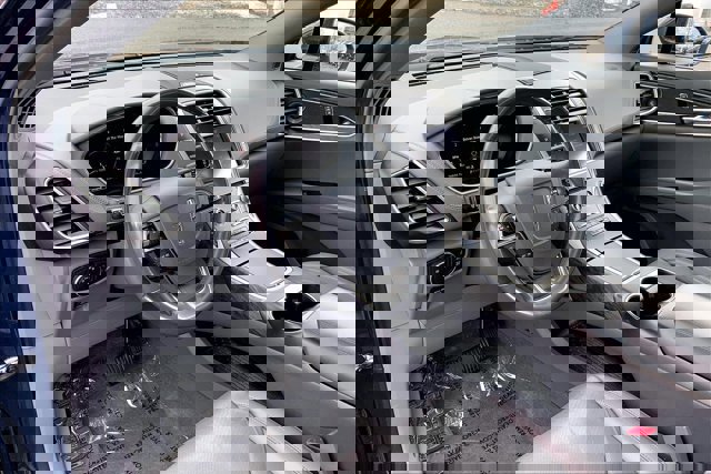 Used 2019 Lincoln Nautilus Reserve image 14