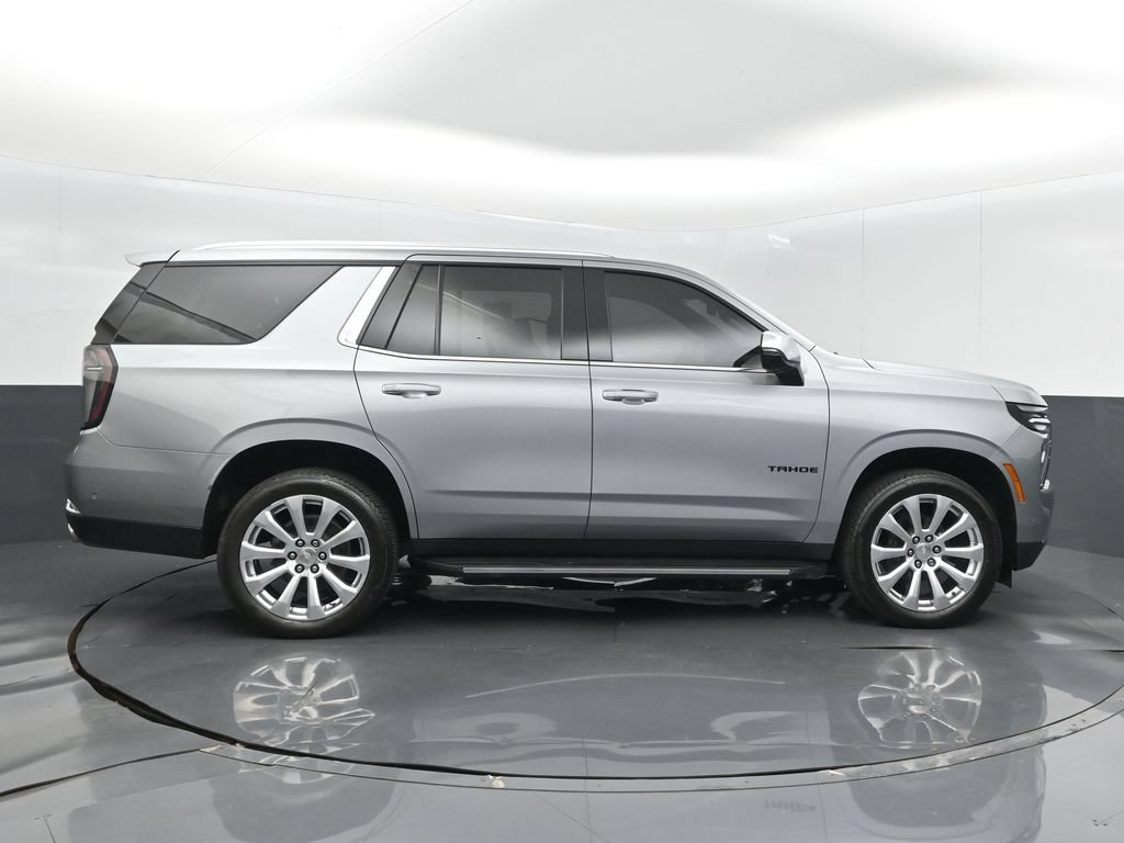 Used 2025 Chevrolet Tahoe Premier AWD/4WD image 5