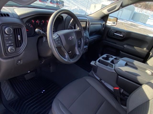 Used 2024 Chevrolet Silverado 1500 Custom Trail Boss w/ LPO, Dark Essentials Package image 13